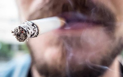 Cancro do pulmão: oito em cada dez casos são diagnosticados em fumadores