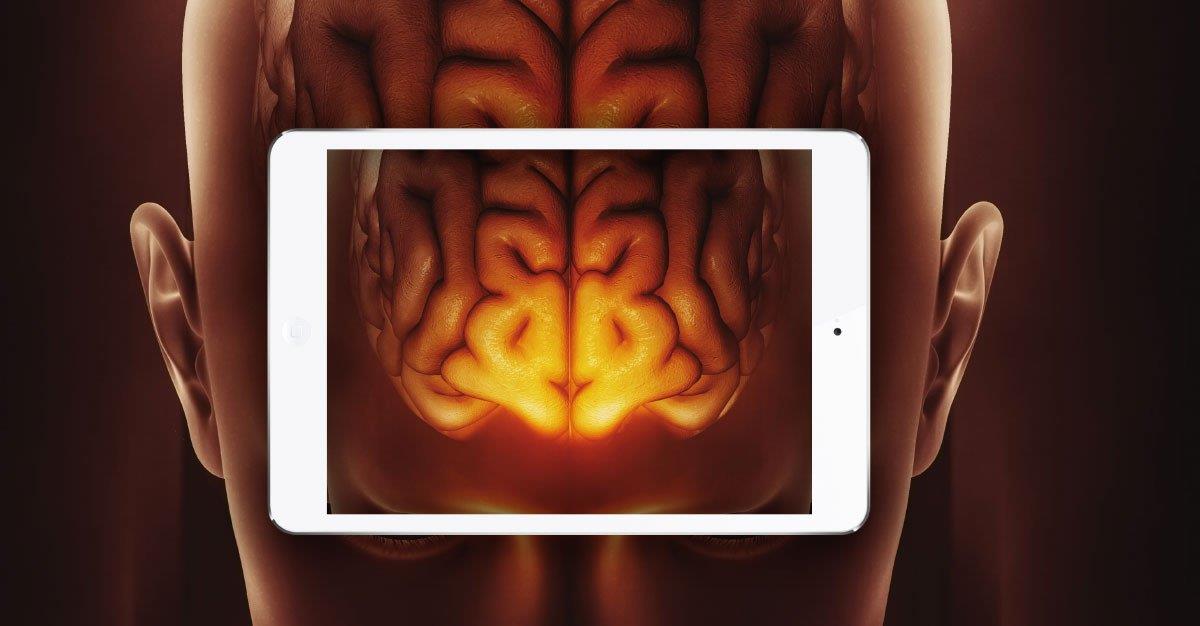 Implante no cérebro permitiu a paralisados usar tablets com o pensamento