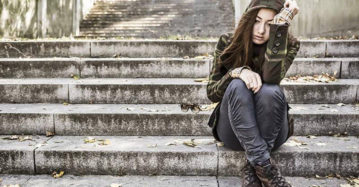 Adolescentes deprimidos alvo de psicoterapia interpessoal devem ser monitorizados na quarta semana de tratamento
