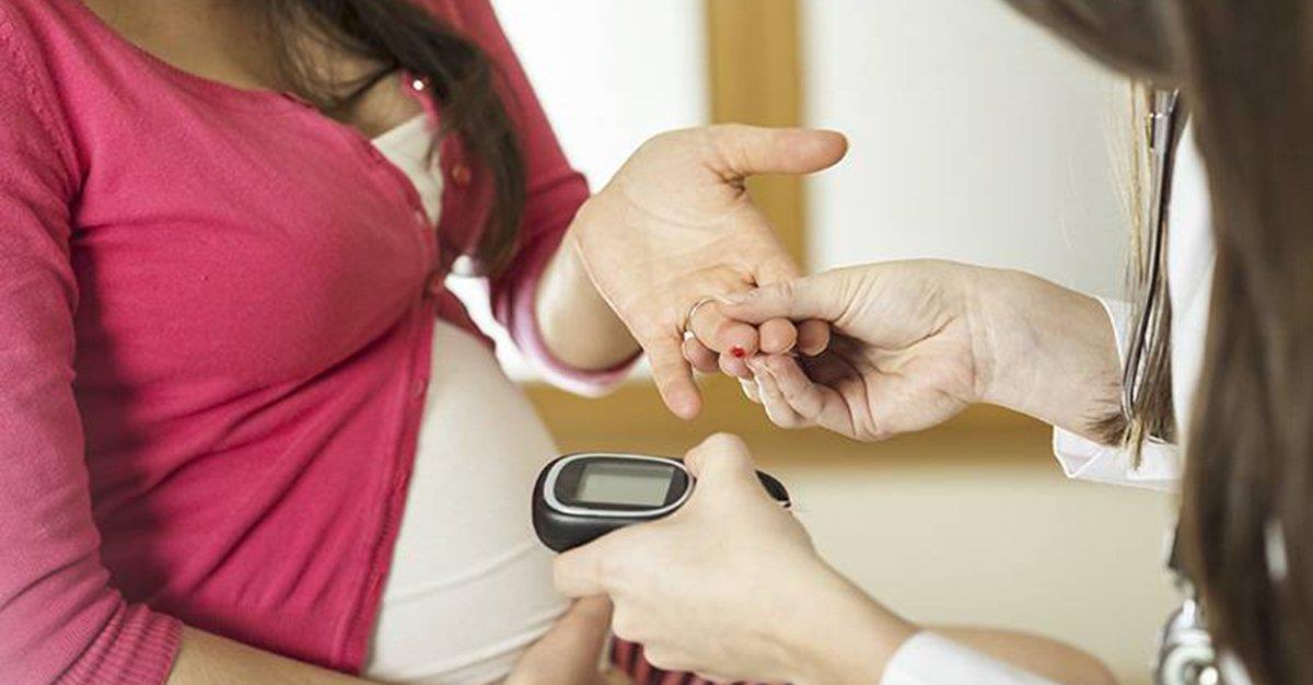 Crescimento fetal excessivo ocorre antes da realização do teste de diabetes gestacional