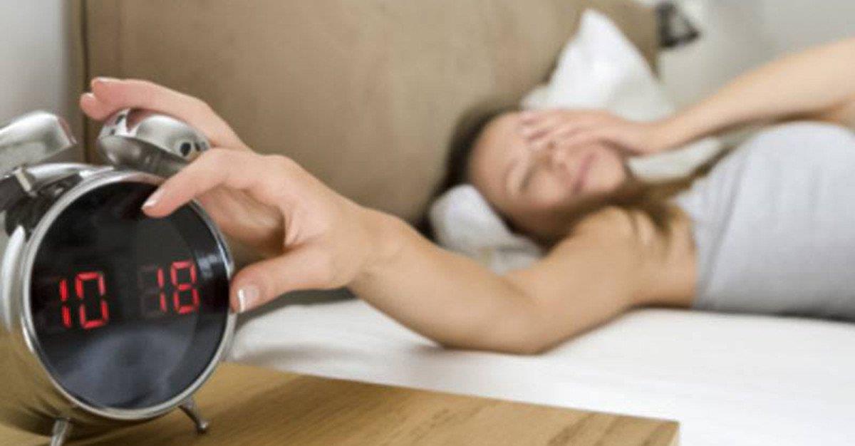 Dormir tempo a mais ou a menos afeta saúde cardíaca