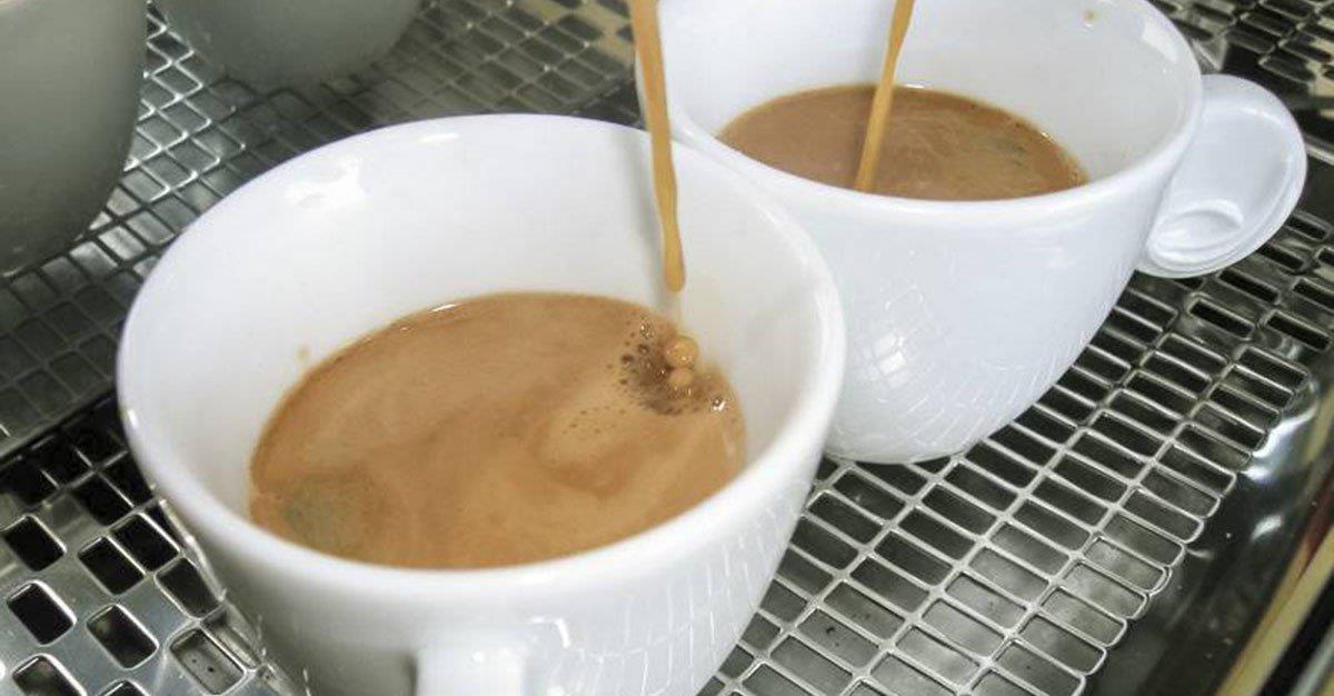 Cafeína pode suprimir apetite no início do dia