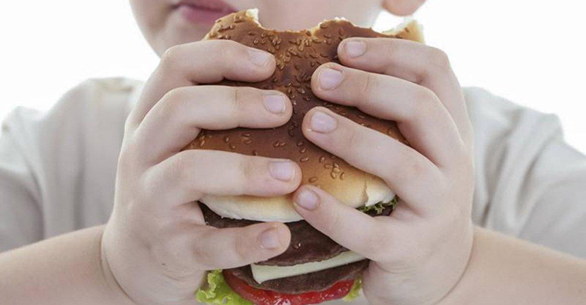 Perito alerta para maus hábitos alimentares  de crianças e jovens