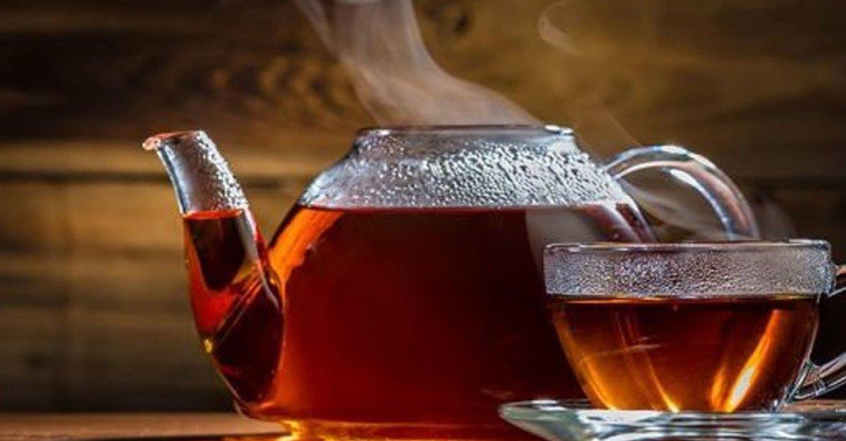 Beber café e chá demasiado quentes pode causar vários tipos de cancro