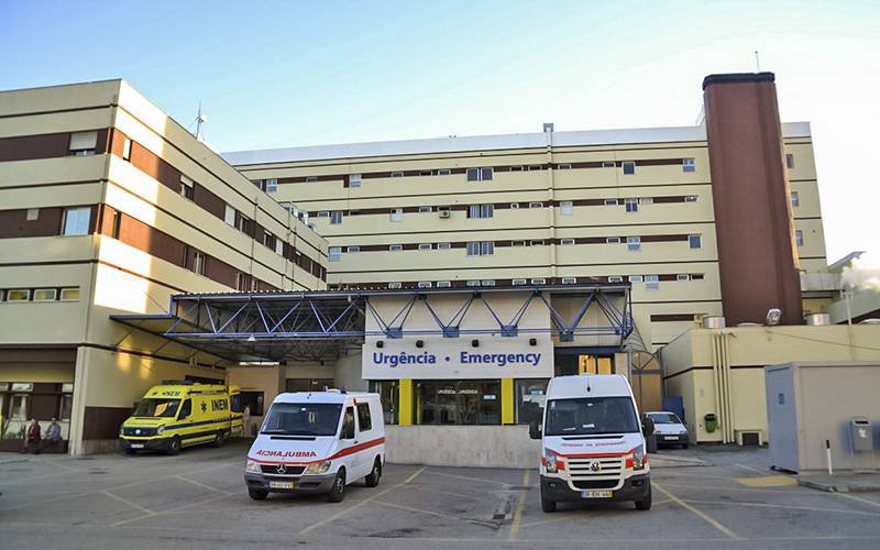 Centro Hospitalar do Algarve cancelou quase 2 600 cirurgias em 2015
