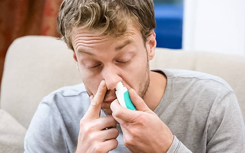 Irrigação nasal pode ajudar a prevenir sintomas de sinusite crónica