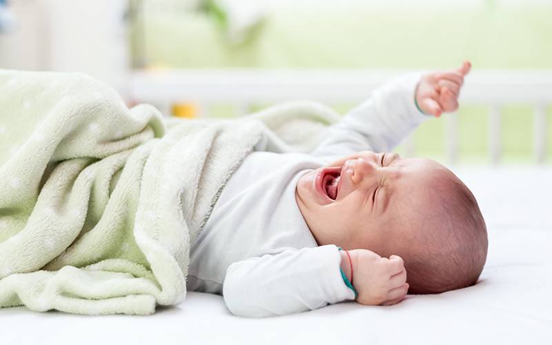 Acupuntura pode aliviar choro excessivo em bebés com cólicas