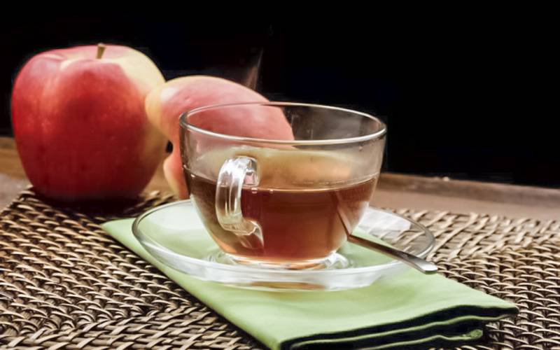 Ingerir chá de maçã ajuda a perder peso