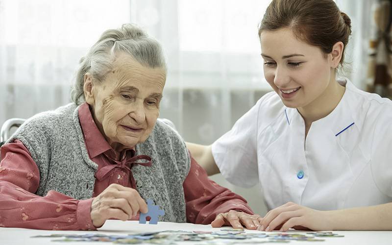 Associação de Alzheimer trabalha com foco na pessoa e não na doença