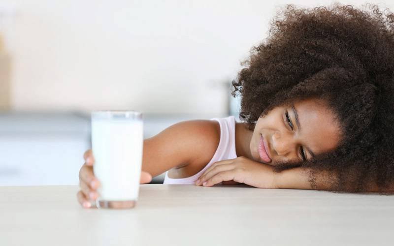 Nutrição infantil à base de soja pode aumentar dores menstruais