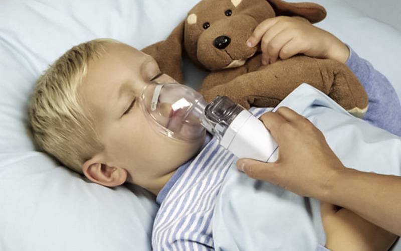 Conhecimento do cuidador sobre asma versus internamento infantil