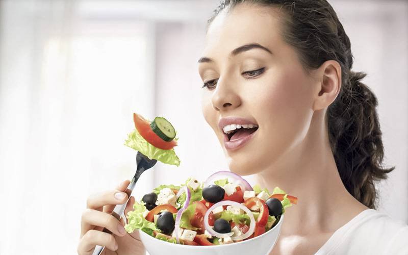 Ingestão de frutas e vegetais crus associada a melhor saúde mental