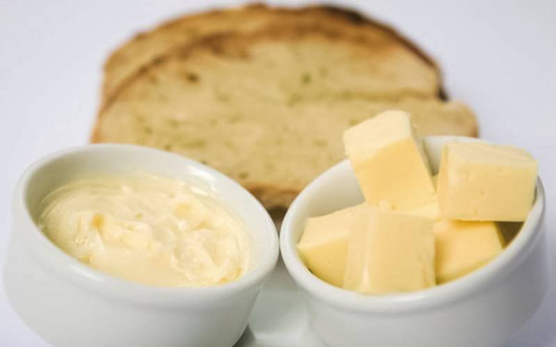 O que é pior para a saúde, manteiga ou margarina?