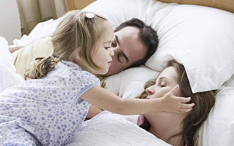 Pais recentes enfrentam seis anos de sono interrompido