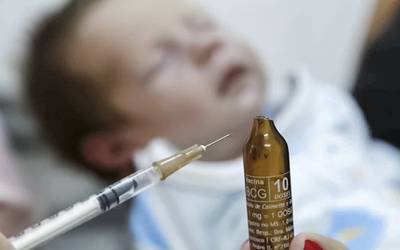 Maternidades vão identificar crianças em risco para vacinação BCG