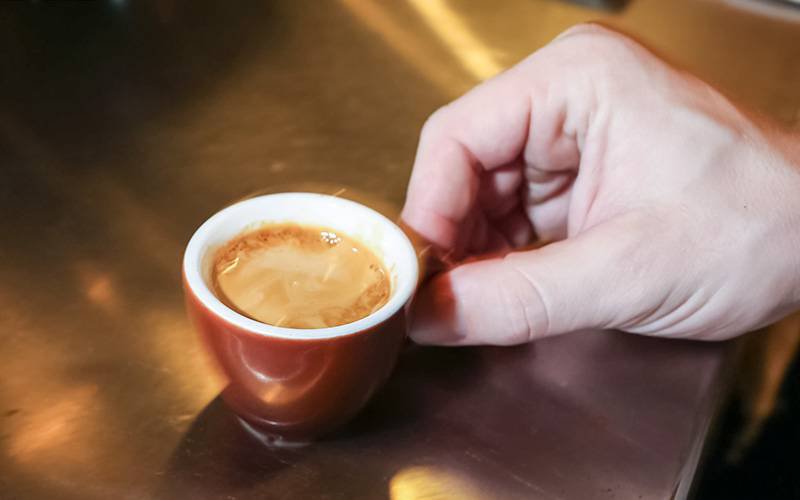 Sabe quantos cafés deve beber por dia para aumentar a longevidade?