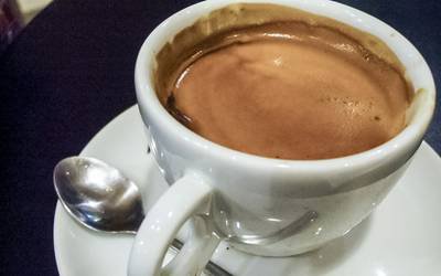 Café não causa endurecimento das artérias