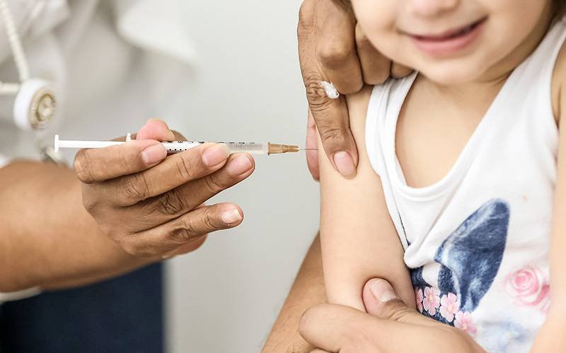 Falta de vacinação na origem de epidemia de sarampo nos Estados Unidos