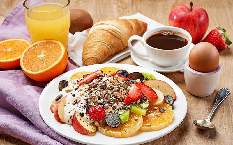 Consumir pequeno-almoço estimula metabolismo