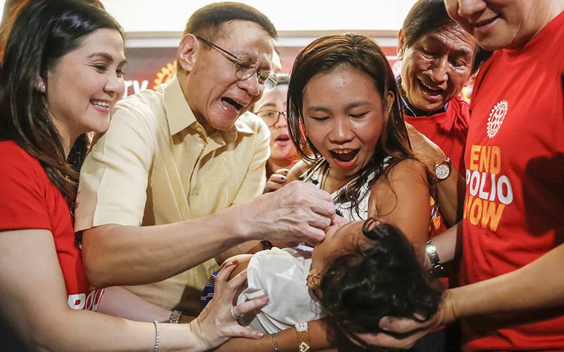 Declarado surto de poliomielite nas Filipinas