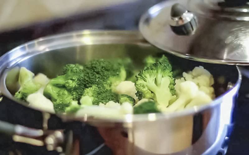 Cozinhar vegetais pode impulsionar saúde digestiva
