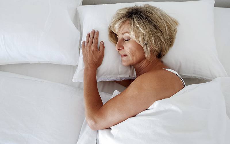 Dormir o tempo ideal diminui risco de enfarte