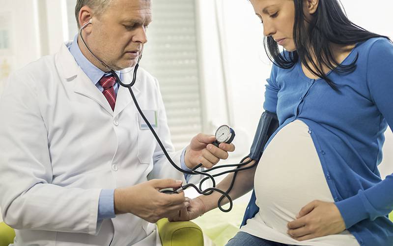 Medicação durante gravidez é comum em mulheres com pré-eclâmpsia
