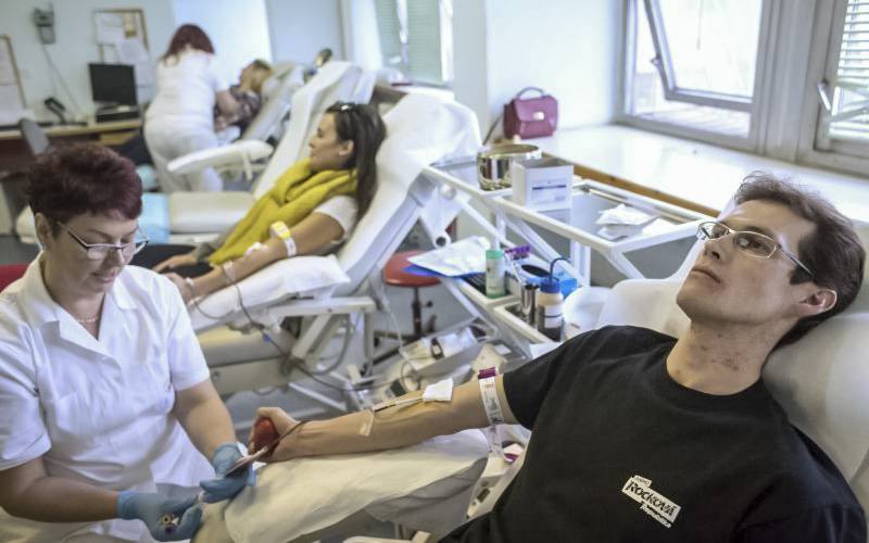 CHVNG/E regista aumento de 31% de dadores de sangue jovens