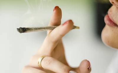 Uso de cannabis pode afetar desempenho escolar