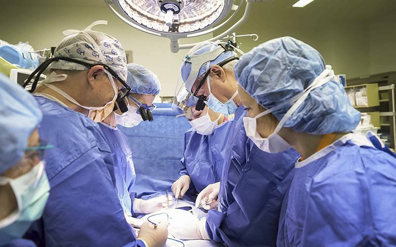 Cirurgia pré-natal mais eficaz no tratamento de espinha bífida