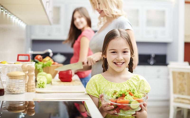 Programas de culinária ajudam crianças a ter alimentação saudável