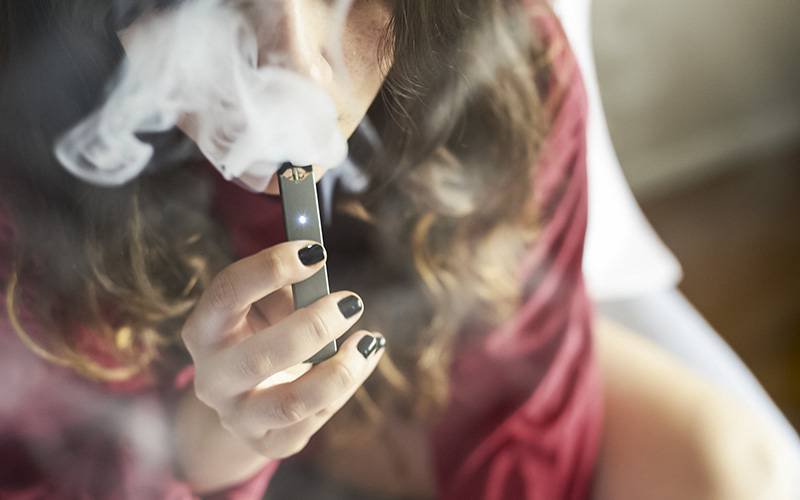 Mortes e lesões pulmonares causadas por e-cigarros aumentam