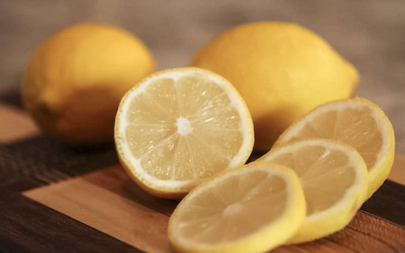Limões podem possuir propriedades anticancerígenas