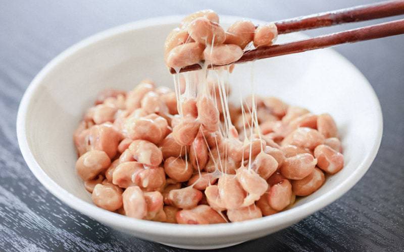 Descubra os benefícios do consumo do alimento japonês natto