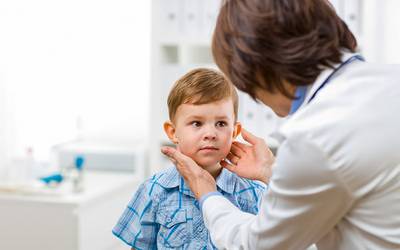 Exposição neonatal ao iodo pode afetar função da tiroide infantil