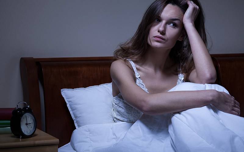 Impacto da pandemia no sono maior entre mulheres