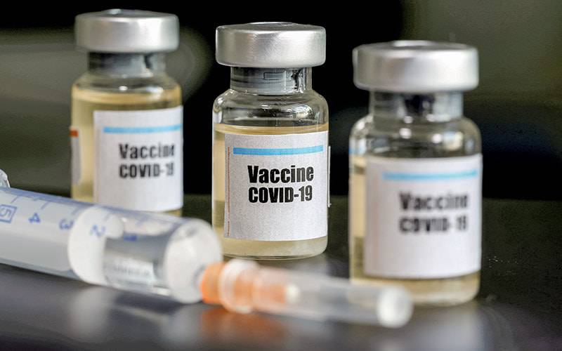 COVID-19: UE tenciona vacinar pelo menos 40% da população