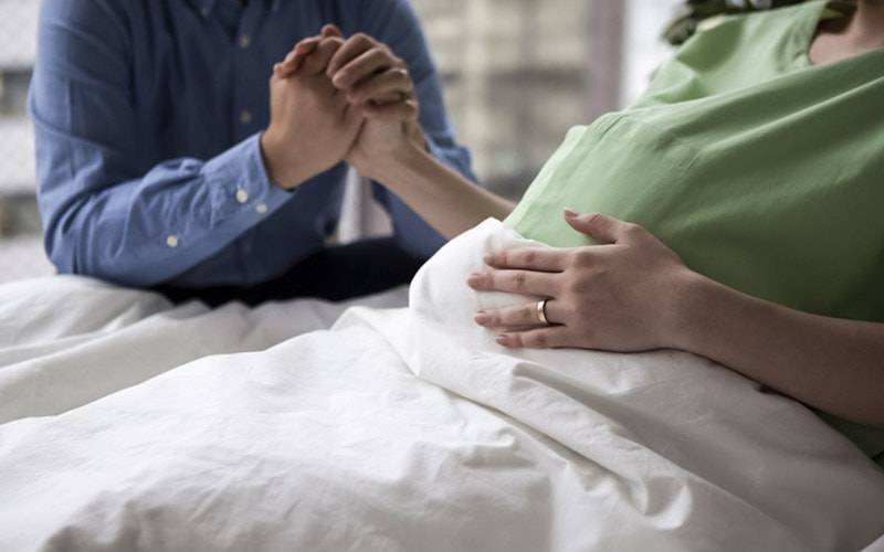 Grávidas voltam a ter direito a acompanhante durante o parto