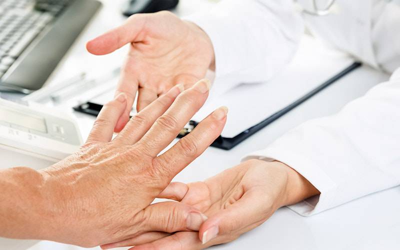 Médicos propõem divisão da artrite reumatoide em dois tipos
