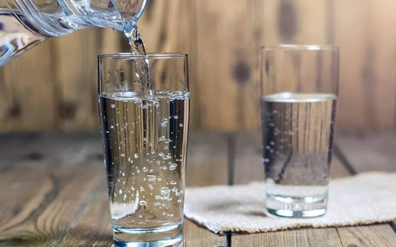 Beber muita água promove perda de peso