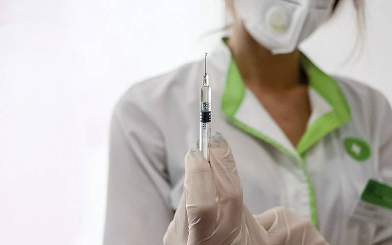 Farmácias vacinaram menos 64 mil pessoas contra a gripe