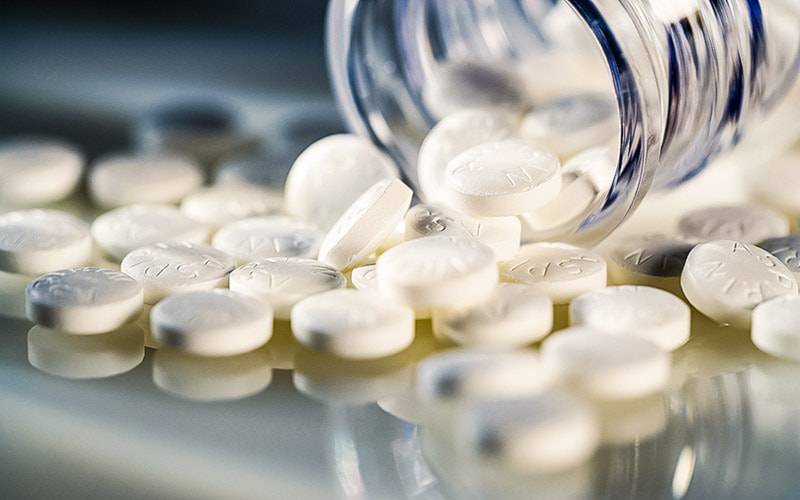 COVID-19: aspirina reduz risco de morte