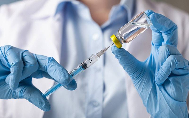 COVID-19: vacinação vai envolver 20% dos enfermeiros na 1ª fase