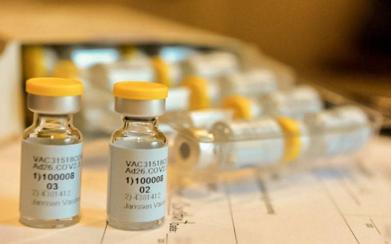 País recebe primeiras vacinas da Janssen no 2º trimestre do ano