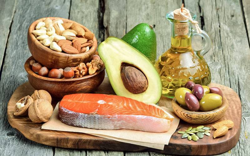 Substituir gorduras saturadas por saudáveis beneficia colesterol