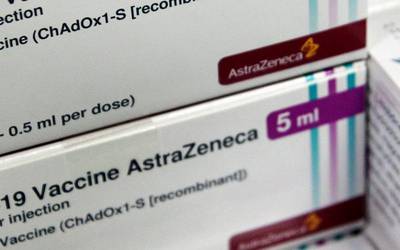 EMA ainda não registou problemas com lote da vacina AstraZeneca