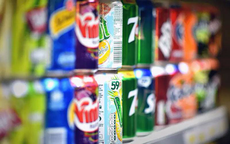 Proibir venda de refrigerantes no trabalho positivo para a saúde