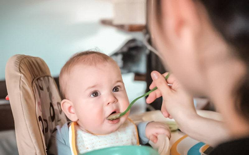Alimentos para bebés com níveis elevados de metais pesados