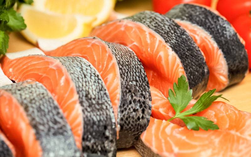 Ingestão de salmão pode melhorar saúde cardiovascular