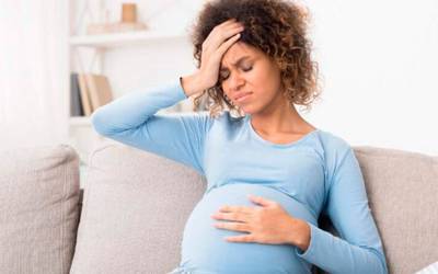 Enxaqueca na gravidez associada a maior risco de complicações